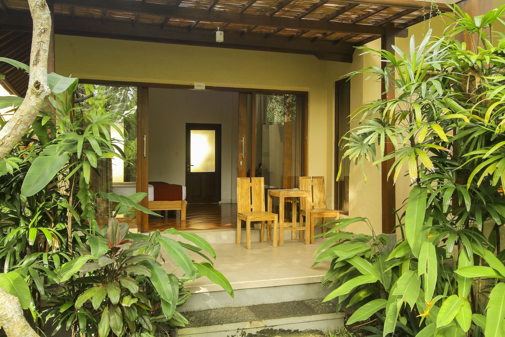 Manggis Sari Guesthouse Ubud Buitenkant foto